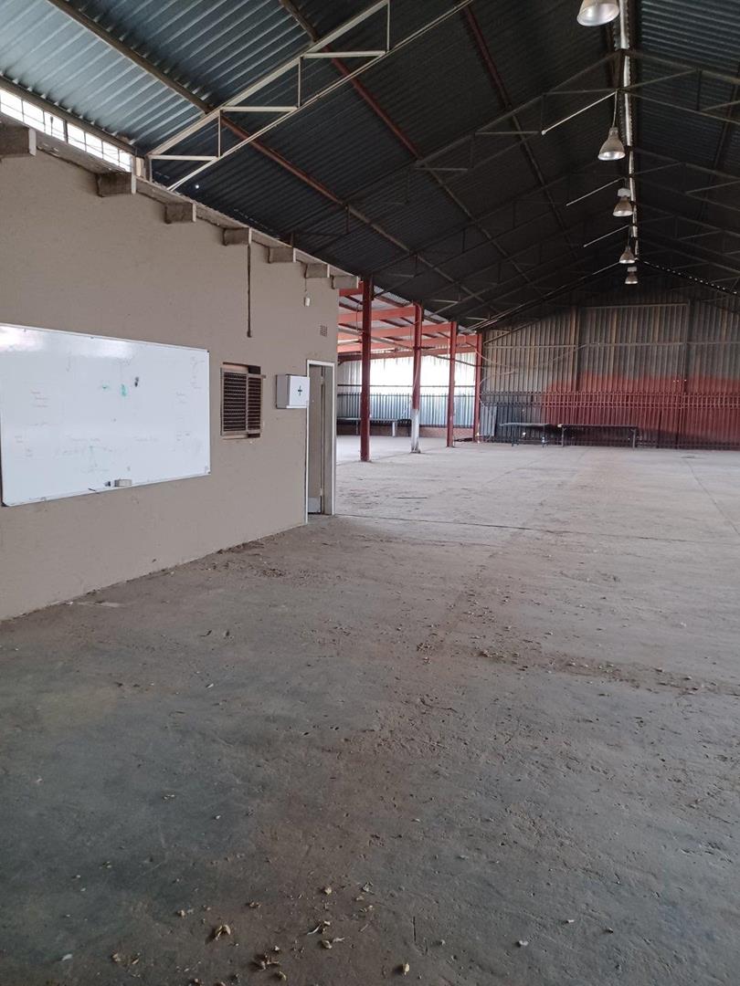 To Let commercial Property for Rent in Hamilton Free State